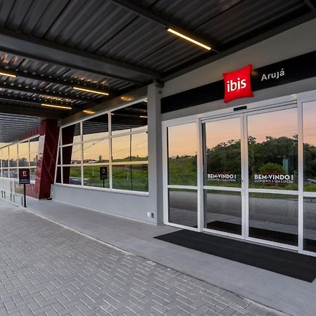 Ibis Aruja Hotel Exterior photo